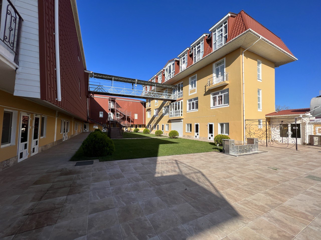 Главная photo 2026 02 18 19 14 15 - Крымская карта отель в Поповке Sun Beach 6
